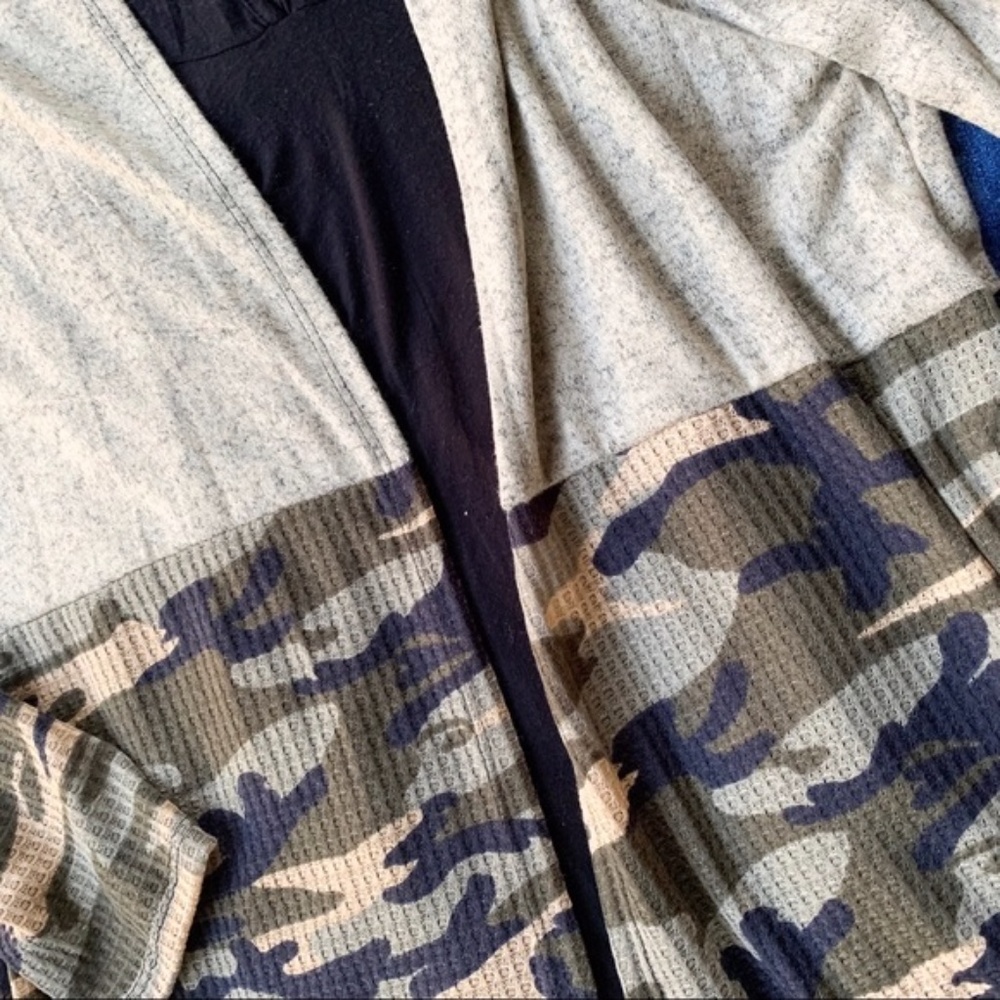 LAST ONE 🔥 Olive black Marled waffle knit duster - Picture 4 of 7